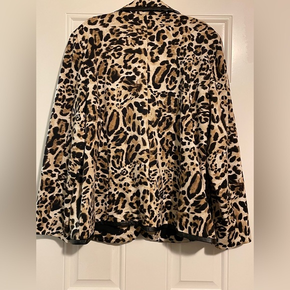 Chico's Leopard Print Blazer with Black Accents XXL/2XL/20/Chico 4 - Picture 3 of 5